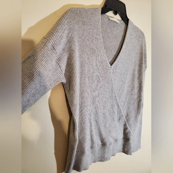Elodie wool blend v neck ribbed sweater size L grey - Picture 2 of 8